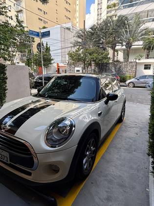 MINI COOPER 1.5 12V TURBO GASOLINA 4P AUTOMÁTICO